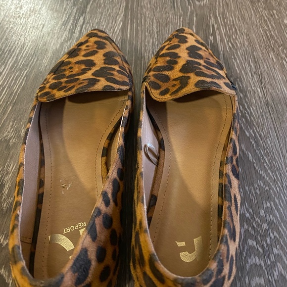 Report Leopard Pointed-Toe Flats - Picture 5 of 5
